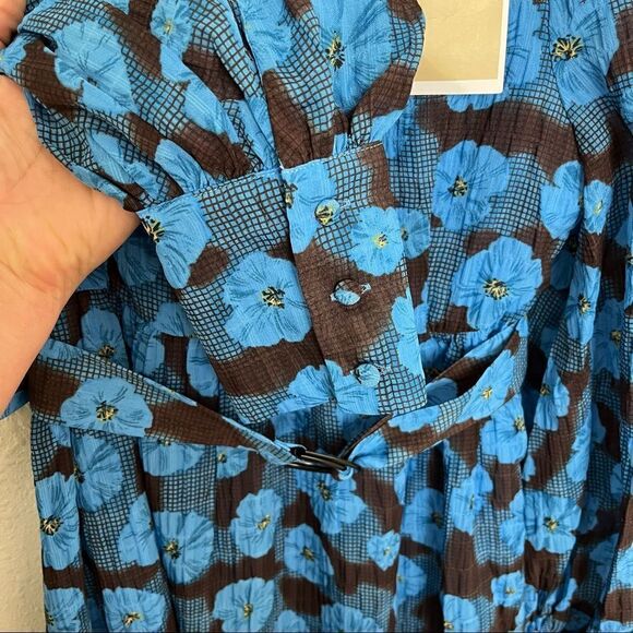 NWT ASOS Urban Revivo Puff Sleeve V-Neck Skater Dress - Picture 12 of 14